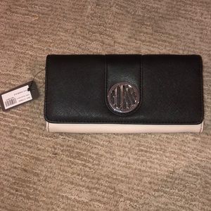 Brand new Quess wallet